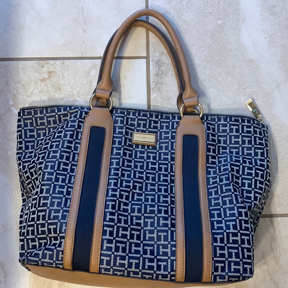 Tommy Hilfiger canvas and brown leather handbag